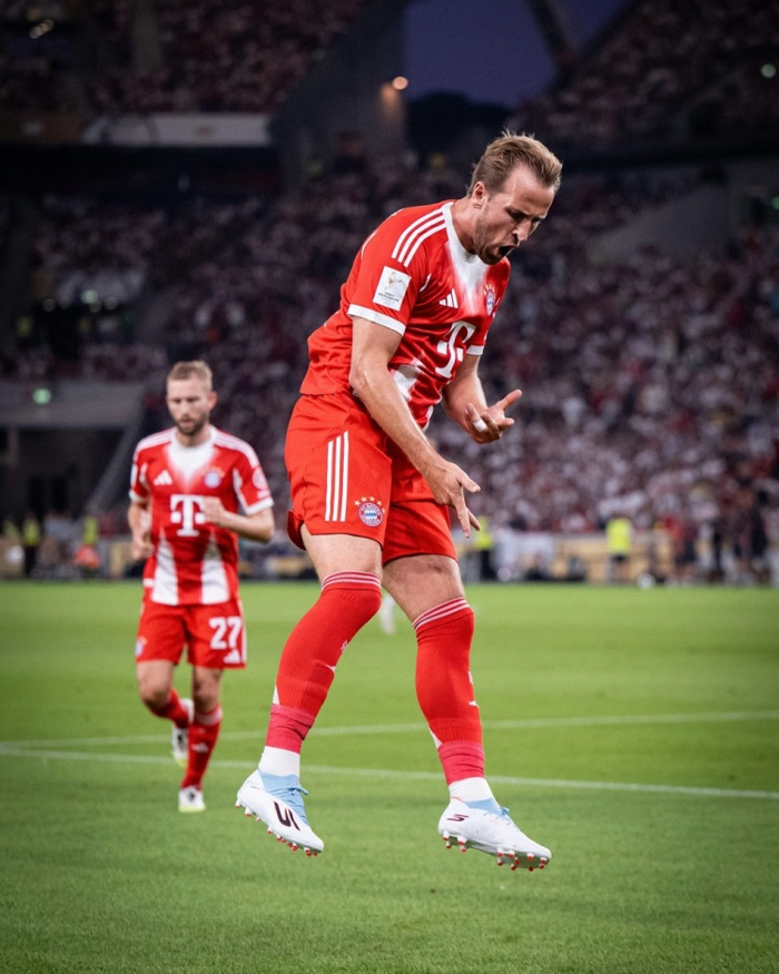 关于丹麦险胜加拿大，哈里·凯恩打破历史纪录的信息