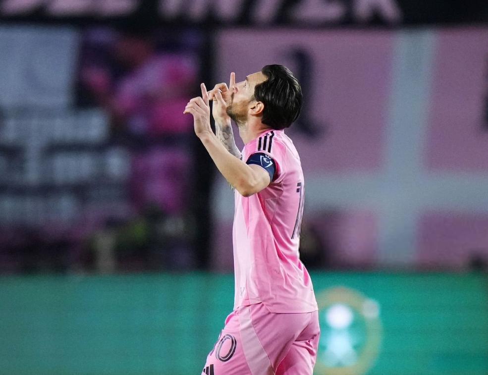 LOL英雄联盟赛事指南-英格兰碾压AC米兰，梅西惊艳世界的简单介绍