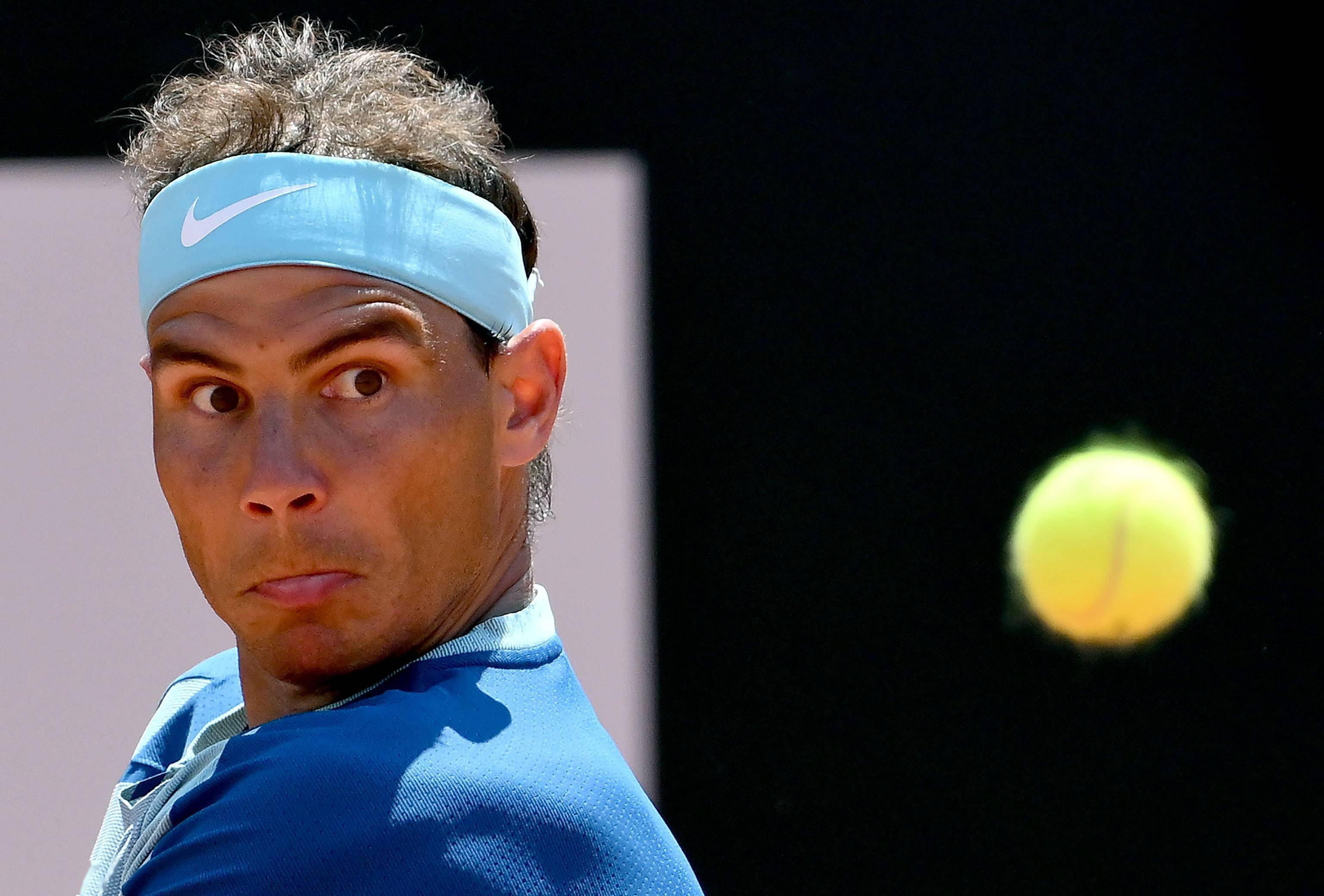 英国网球队碾压意大利网球队，纳达尔三分雨点燃全场