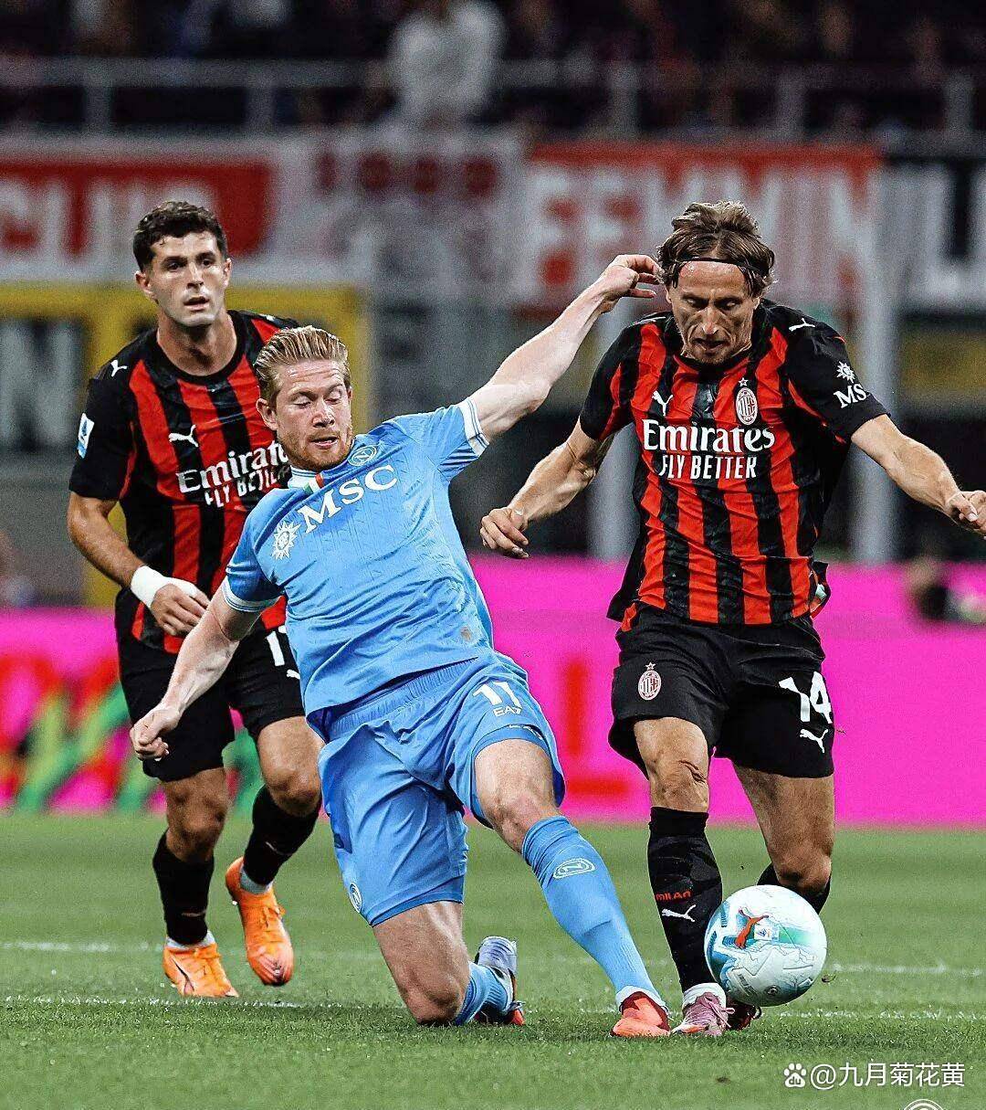 波兰血洗墨西哥，德布劳内关键制胜