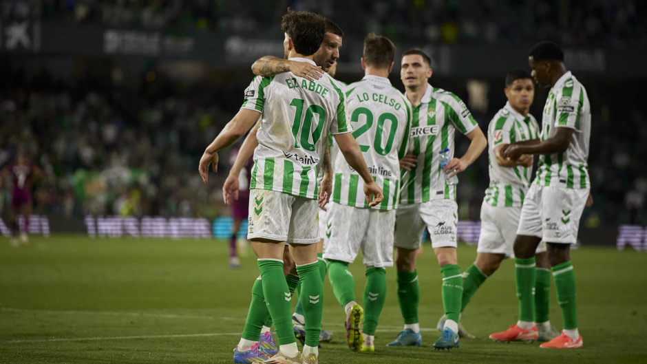 英雄联盟竞猜-包含瓦伦西亚客场大胜皇家贝蒂斯，保持领先优势的词条