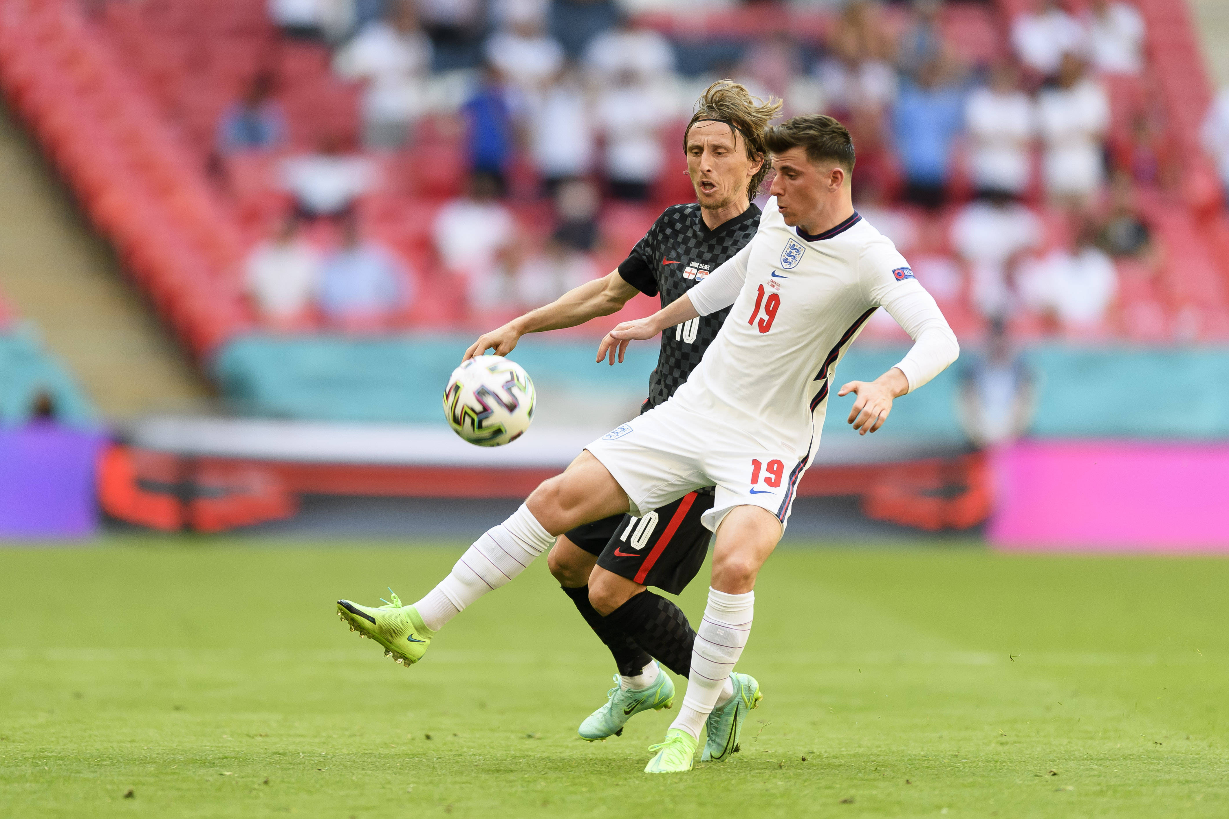 LOL英雄联盟直播-关于瑞士不敌英格兰，遗憾出局欧国联的信息