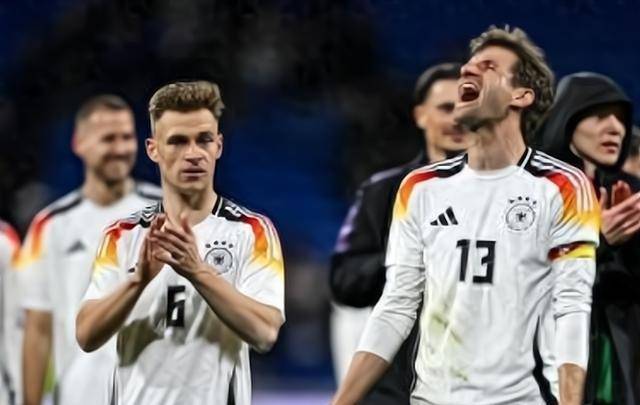 包含德国队完胜瑞典队，奥恰洛夫关键制胜的词条