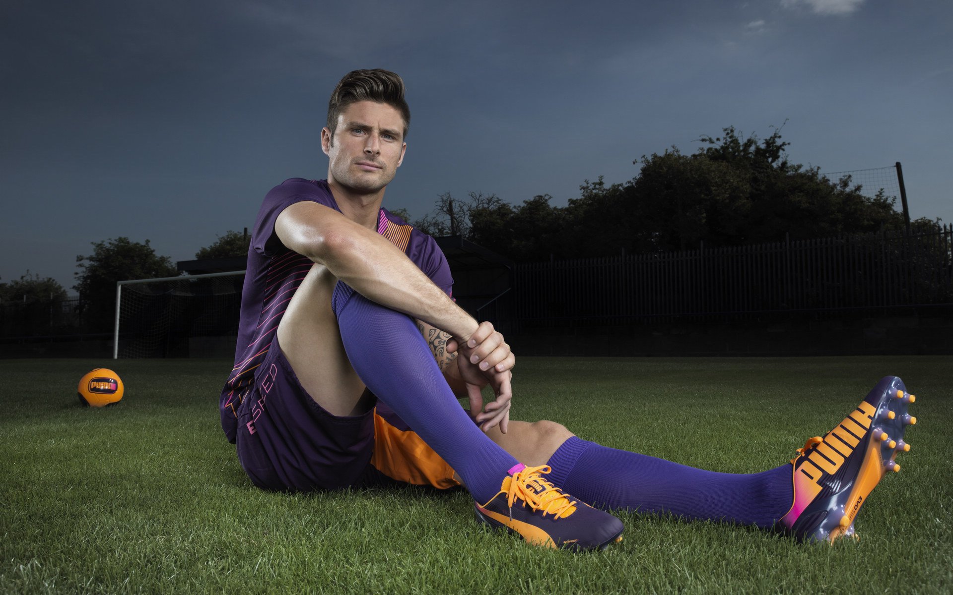 意甲焦点战之夜,拉亚末节接管比赛,一己之力改写结局