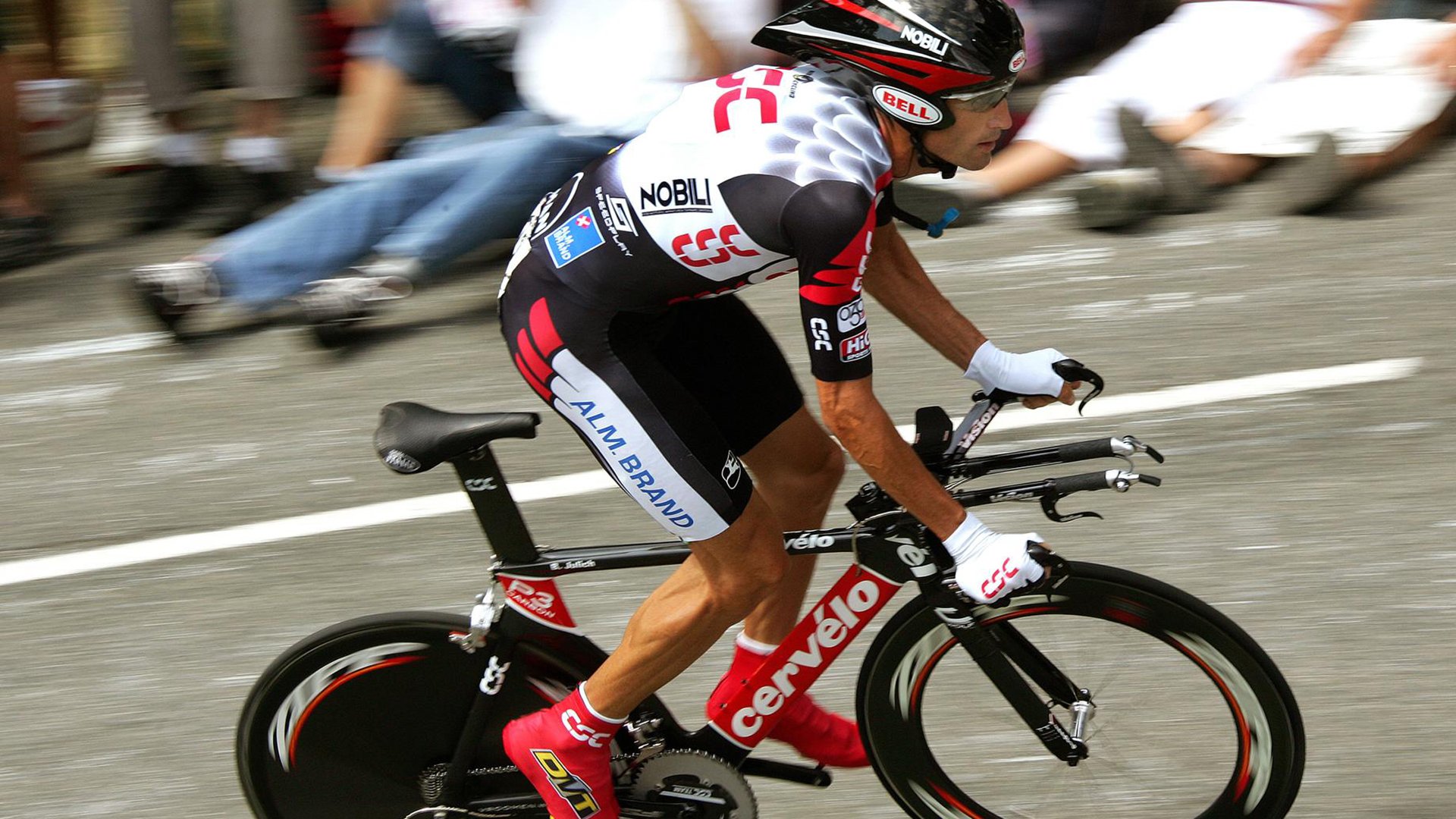 欧洲铁骑完胜东瀛武士，辛杜惊艳四座诠释体育无界